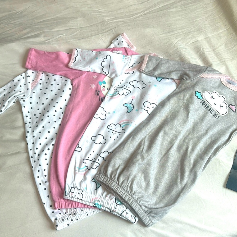 NWT Gerber Preemie Nightgown Set of 4
